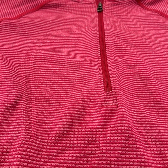 Lululemon quarter zip jacket - Picture 2 of 4